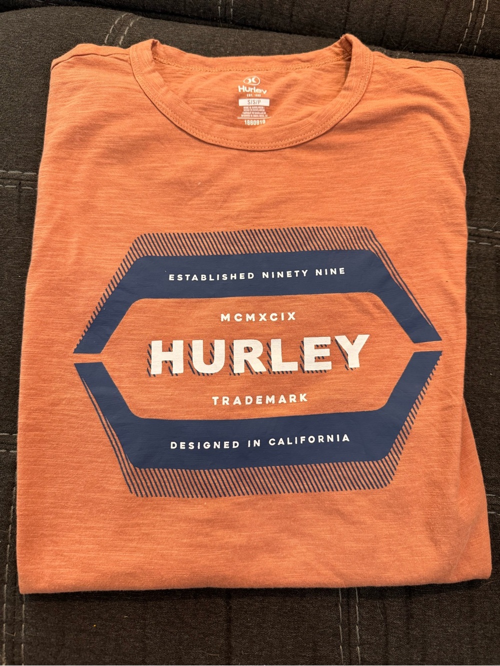 Hurley T-shirt